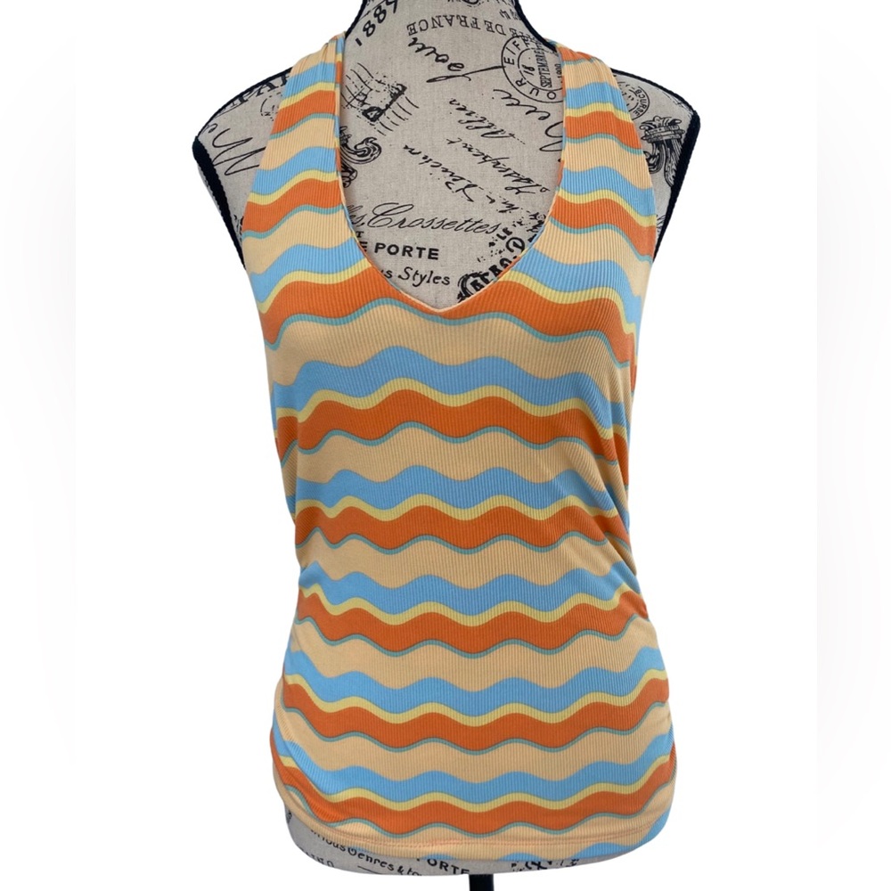 Women’s halter top. Size medium.